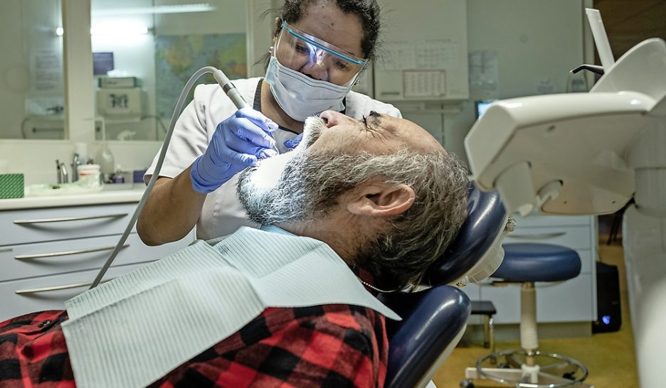 Des soins aux plus démunis 1