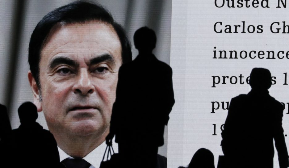 La France lâche Carlos Ghosn