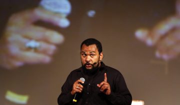 Dénonciation pénale contre Dieudonné