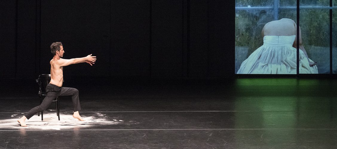 Noemi Lapzeson en filigrane