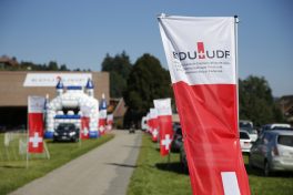 Arguments trompeurs pour obtenir des signatures