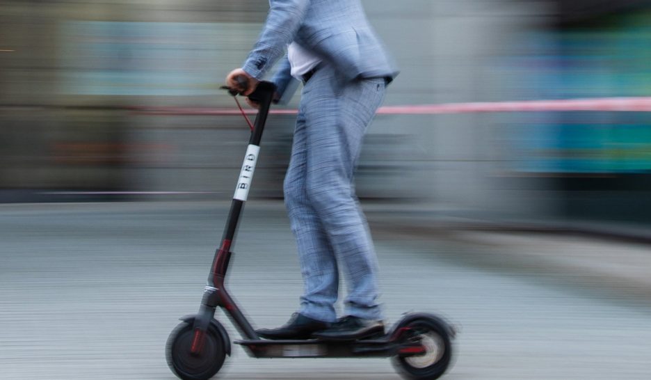 Trottinettes électriques: mesures réclamées