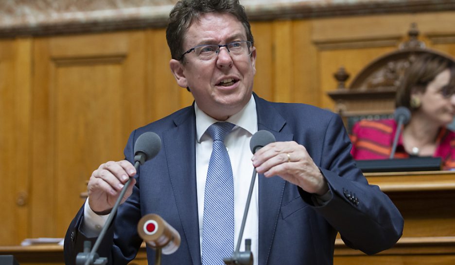 L’UDC attaque la gauche