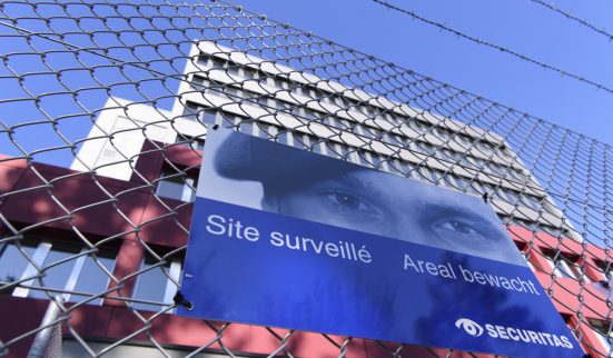 Plainte de Securitas contre Le Courrier classée 1