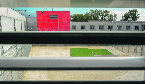 Trouver Dieu derrière les barreaux