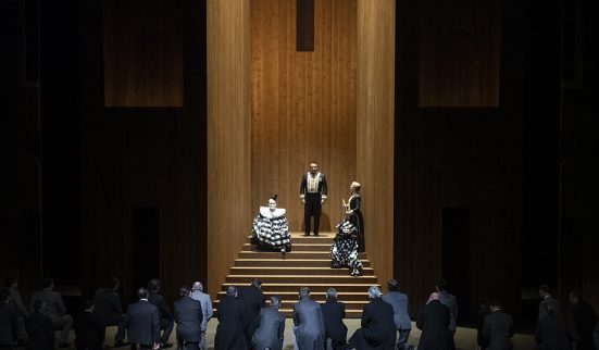 Un «Bal Masqué» au classicisme excessif