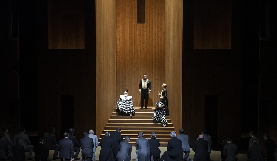 Un «Bal Masqué» au classicisme excessif