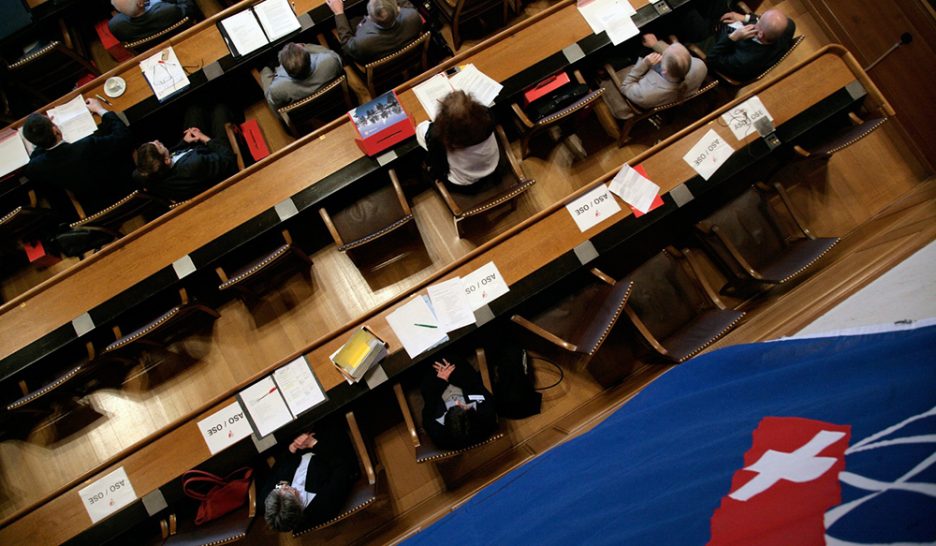 Des voix inaudibles sous la Coupole