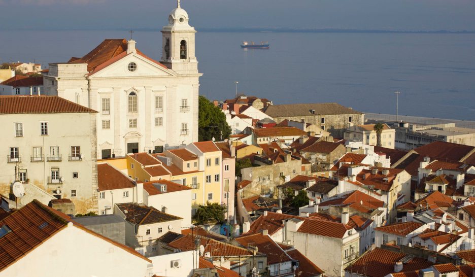 Les Brésiliens affluent au Portugal