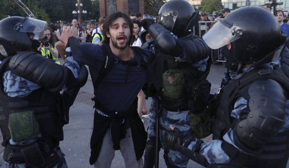 Près de 1400 arrestations à Moscou