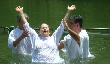 Comme Jésus dans le Jourdain