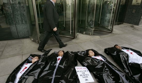 Des multinationales à La Haye? 1