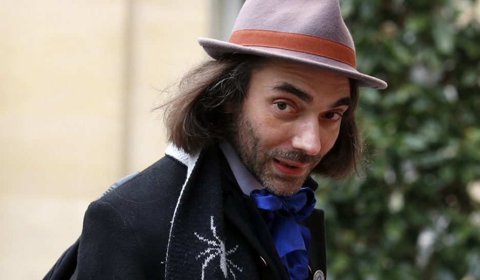 La bataille de Paris fait déjà rage