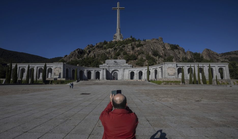 La Cour suprême donne son feu vert à l’exhumation de Franco