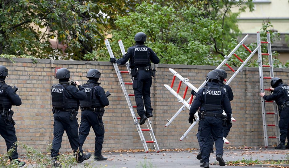 Attentat meurtrier autour d’une synagogue