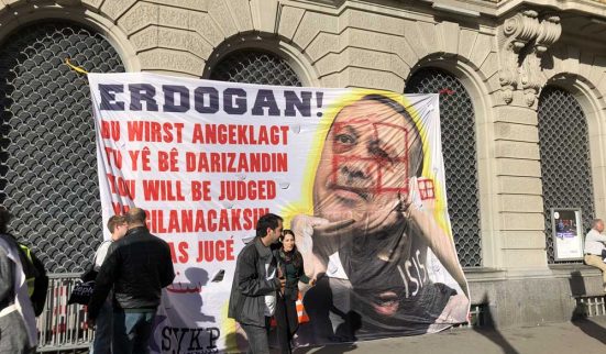 Cris de résistance contre l’offensive turque