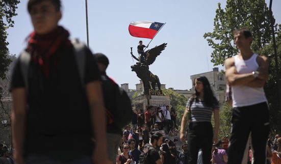 Deuxième jour de grève générale, la crise ne s'apaise pas