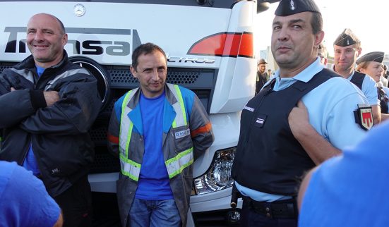 Dignité dans la lutte