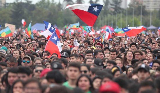 La rue chilienne bouscule Sebastian Piñera