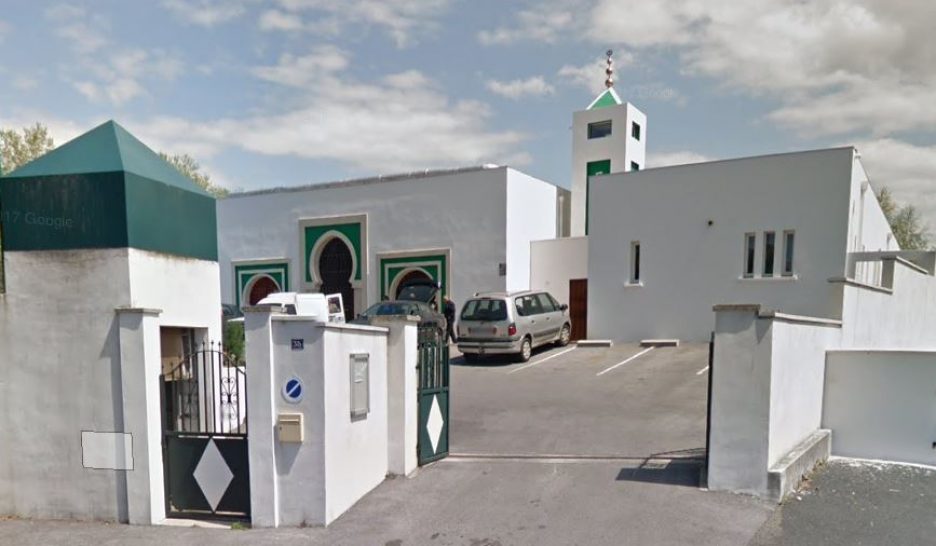 Mosquée prise pour cible en France: deux blessés