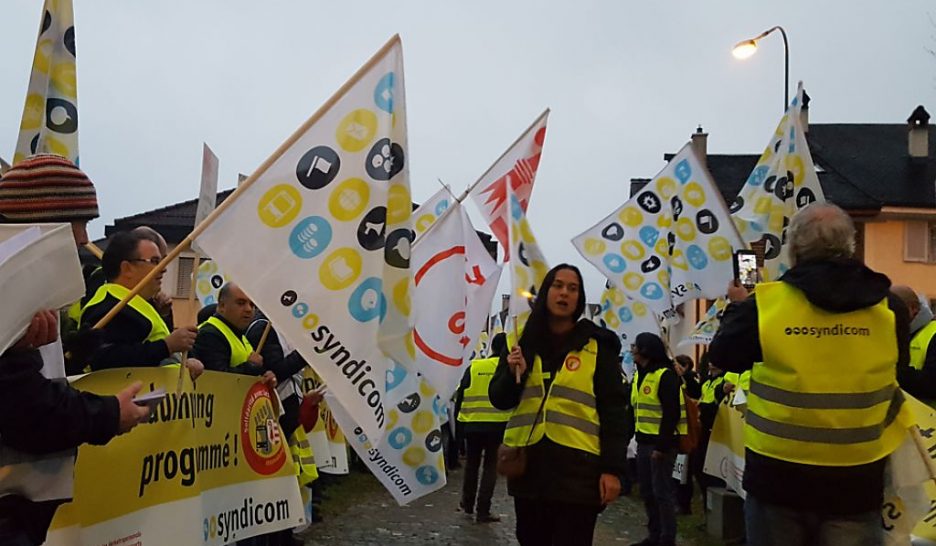 Les chauffeurs de bus manifestent