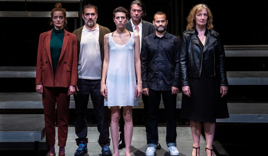 Les Suisses se regardent en face