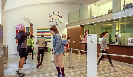 Un seul scientifique sera témoin