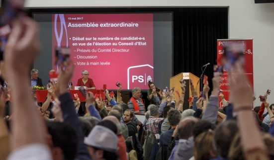 Démissions polémiques chez les roses