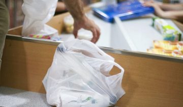 Les sacs plastique gratuits, c’est fini