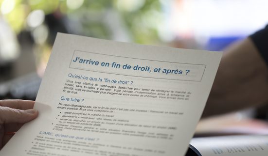 Les sénateurs rabotent la rente-pont