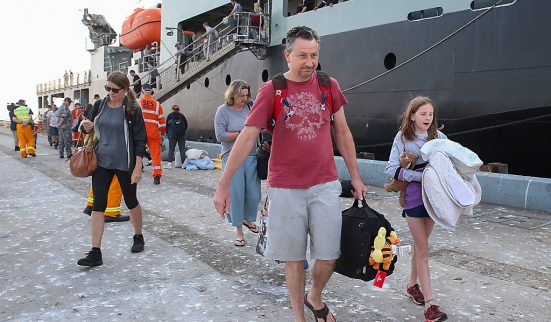 Des dizaines de milliers de personnes évacuées