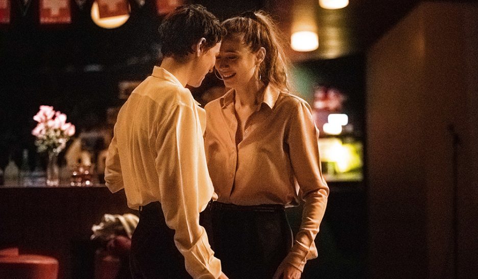 Idylles menacées au Small g