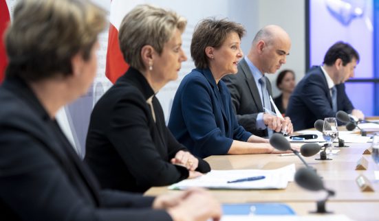 Berne prend le contrôle