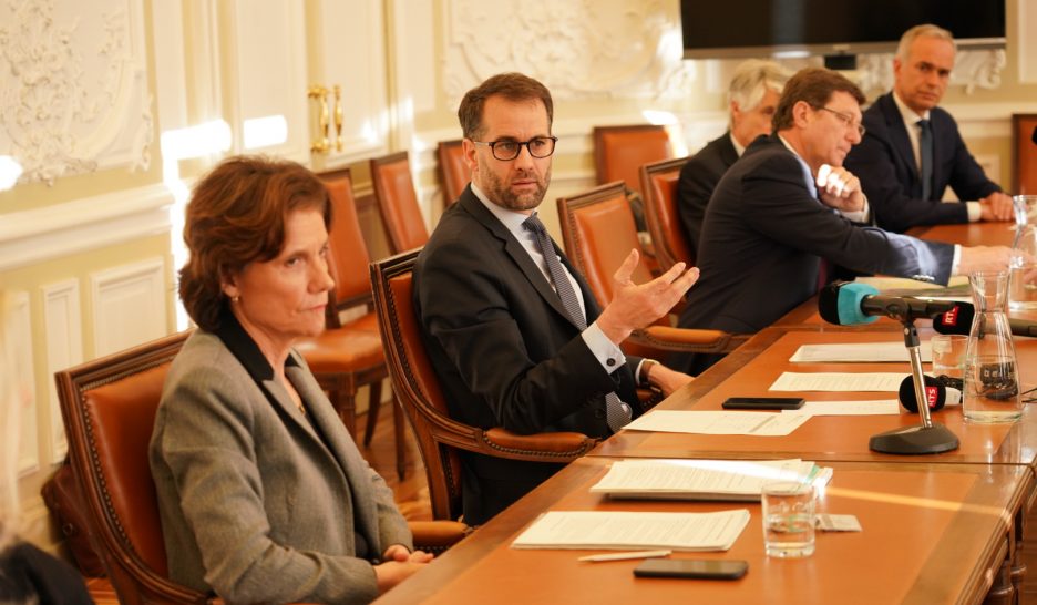 Parent et soignant, nouvelle équation du Covid-19