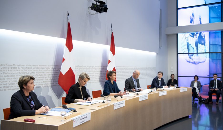 Coronavirus: le confinement général n'est pas à l'ordre du jour