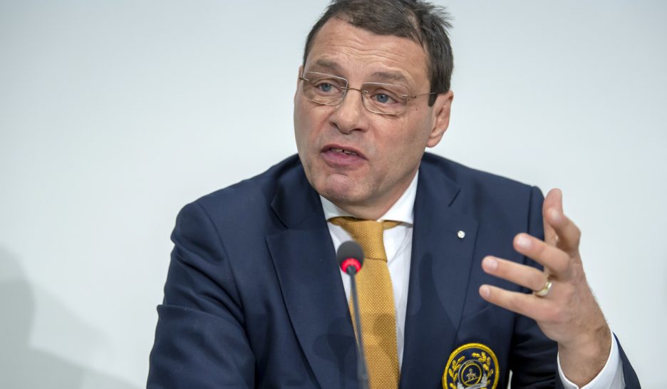 «Il faut une révolution numérique» 