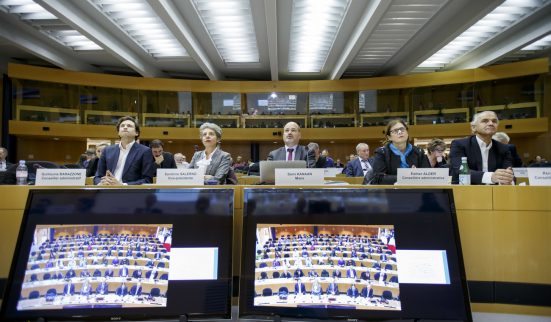 Servir n'est pas se servir