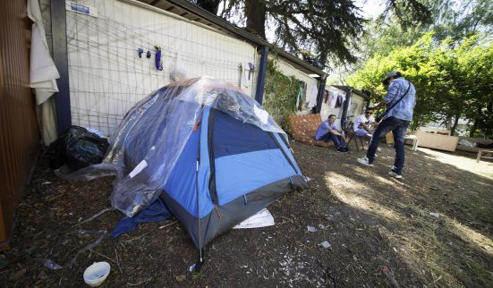 Des sans-abri frappés d’une amende