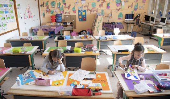 Rouvrir l’école, le choix du moins pire