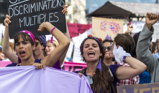 La société civile salue l’autorisation de manifester