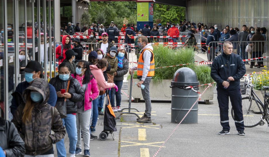 Le canton veut reprendre l'aide d'urgence