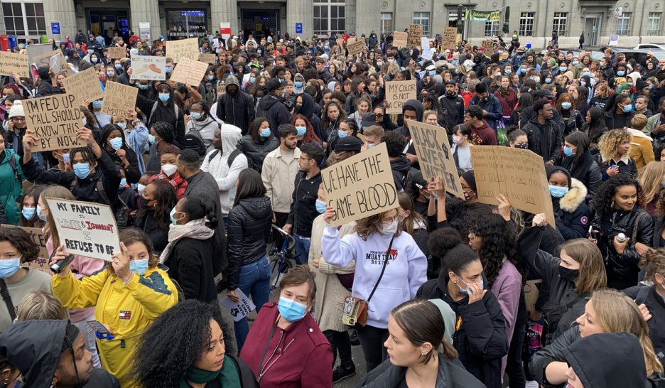 Les Suisses ont défilé contre le racisme