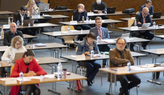 La parité déchire la gauche