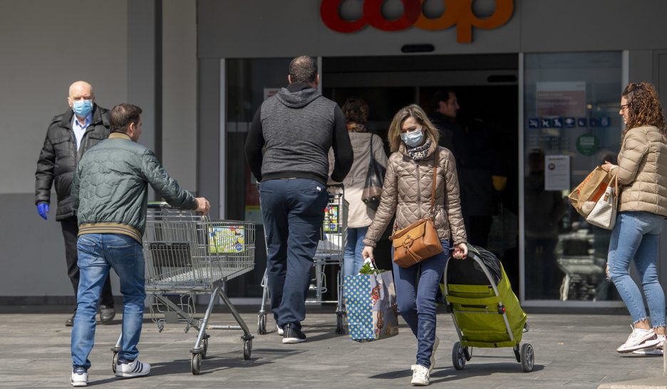 Masque obligatoire dans les commerces jurassiens et vaudois