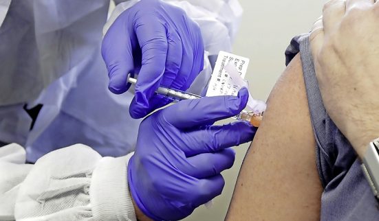 Une course planétaire au vaccin