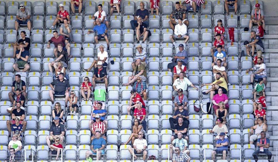 La barre des 1000 tombe