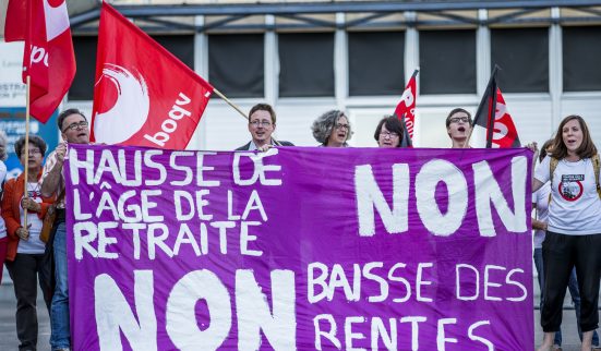 Le bloc bourgeois pérsévère