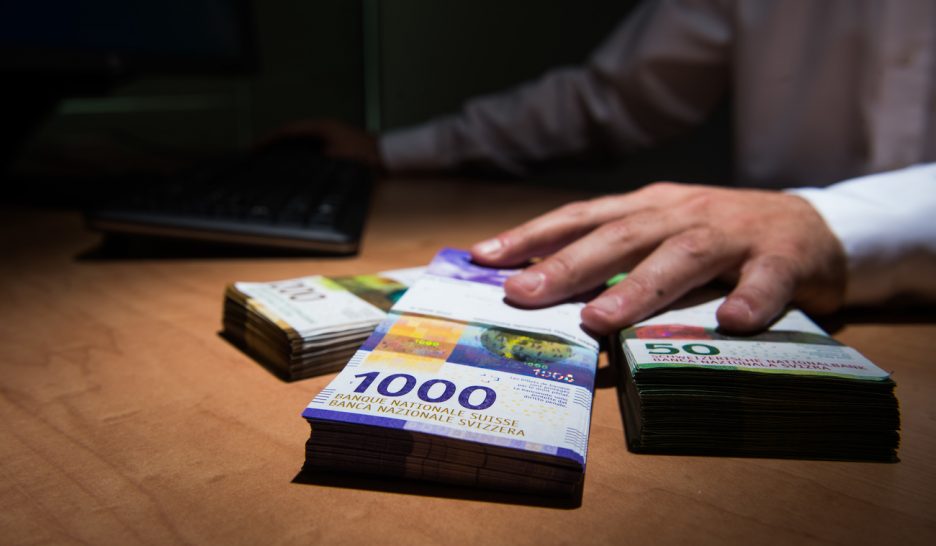 Vers un plafonnement des salaires des cadres