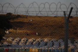 En finir avec les camps du cauchemar