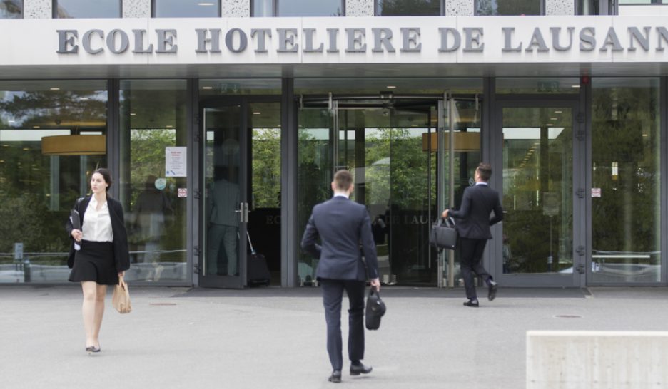 Quarantaine pour 2500 étudiants à Lausanne